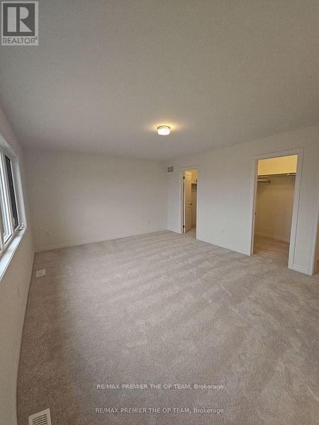 5 Abbey Crescent, Barrie (Painswick South), Ontario L9J 0B7 - Photo 11 - S13683920