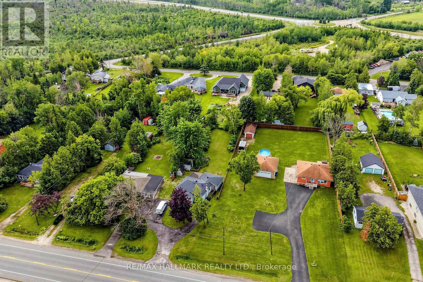 9771 Beachwood Road, Collingwood, Ontario  L9Y 3Z1 - Photo 18 - S13684022