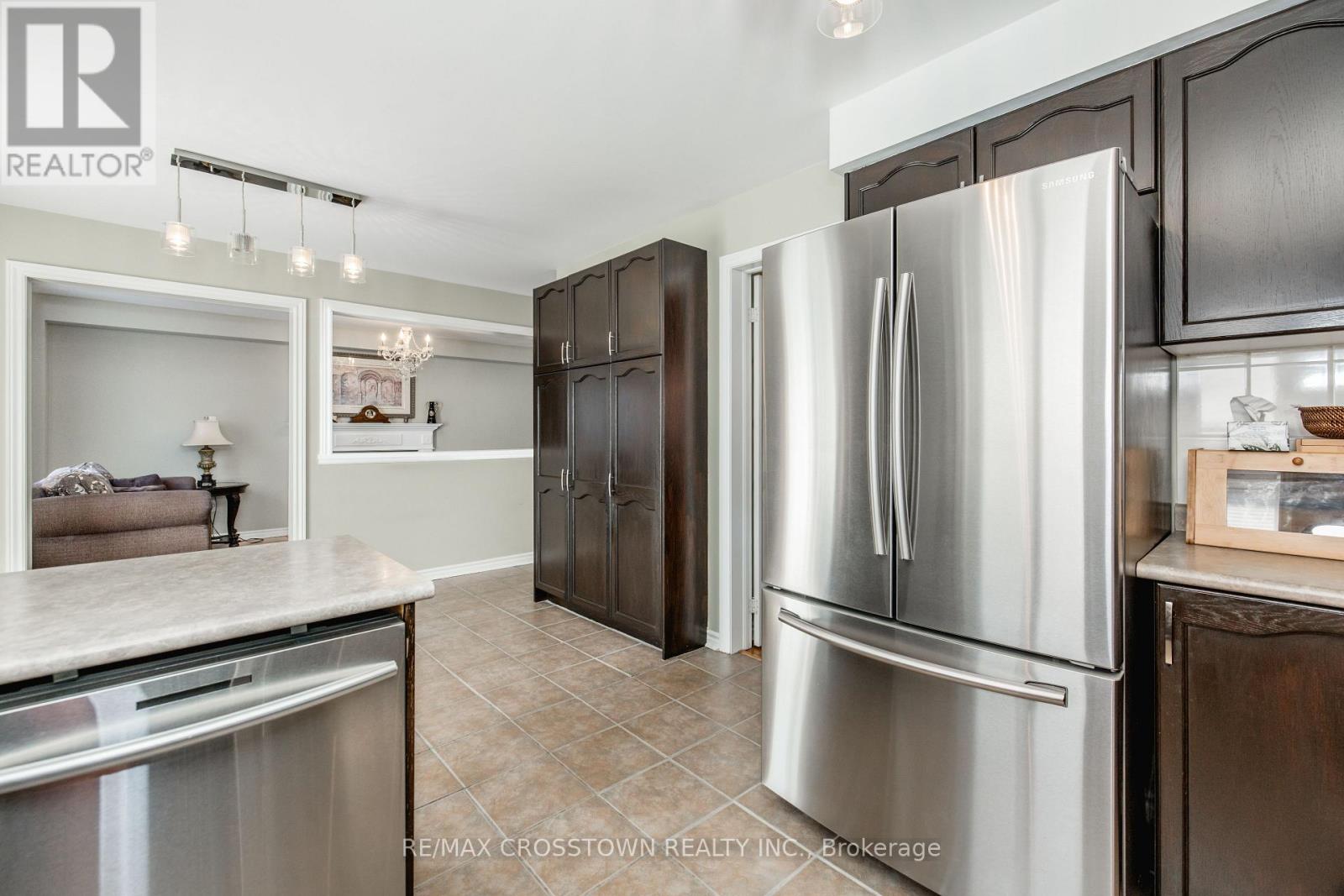5 Kelsey Crescent, Barrie (Ardagh), Ontario  L4N 0J7 - Photo 20 - S13684086