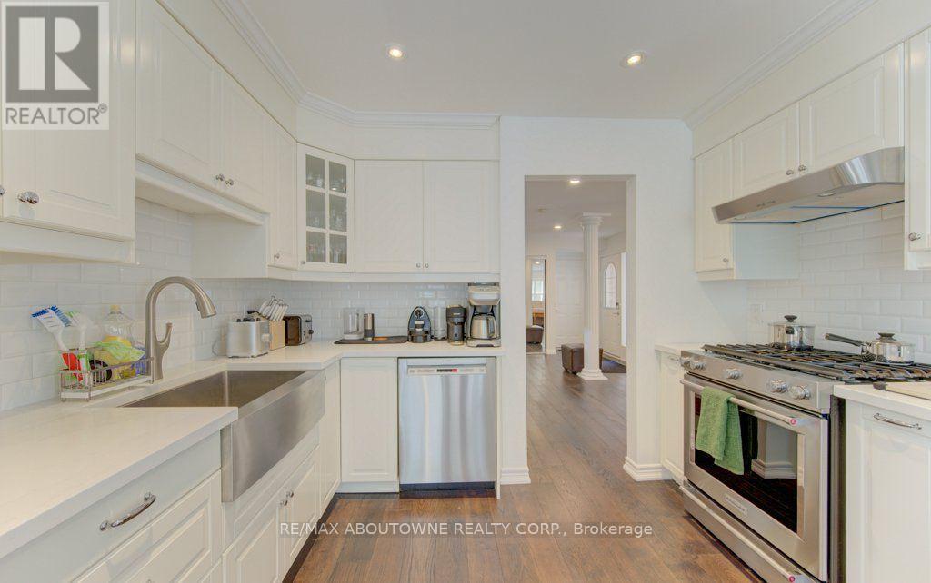 53 - 3045 New Street, Burlington, Ontario  L7N 3V9 - Photo 4 - W13683934