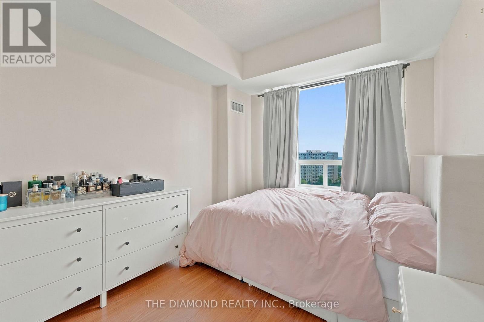 1505 - 90 Absolute Avenue, Mississauga, Ontario  L4Z 0A3 - Photo 15 - W13683970