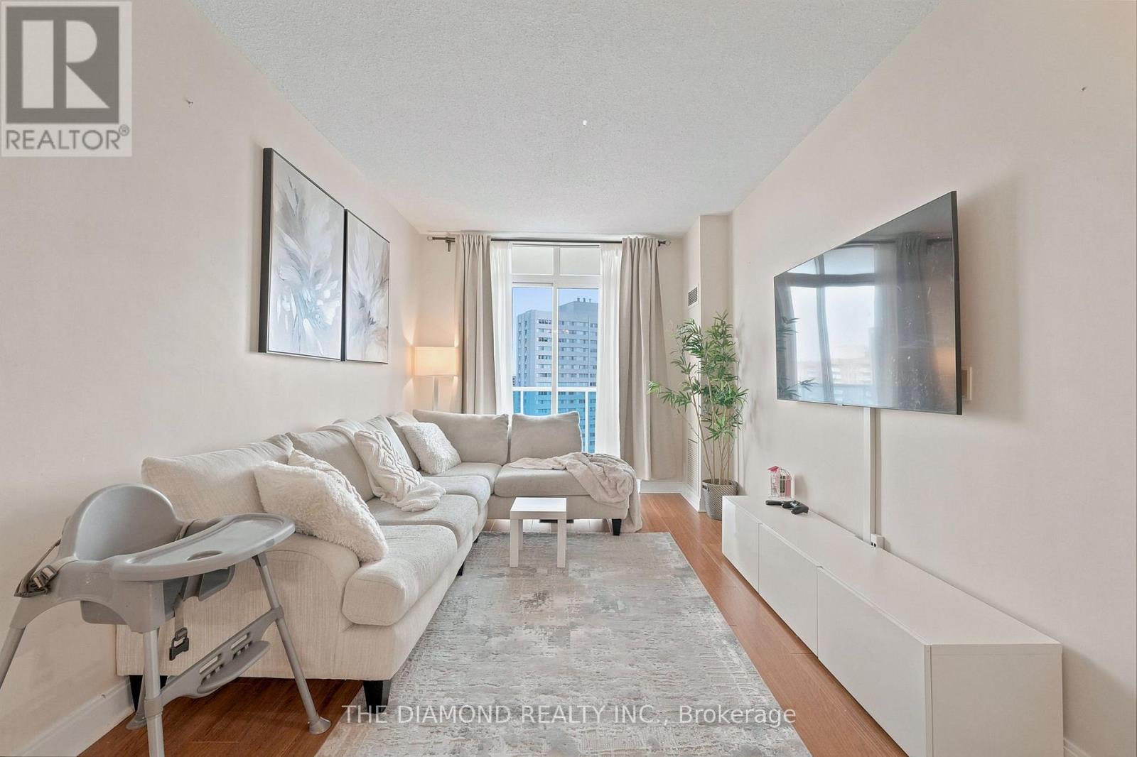 1505 - 90 Absolute Avenue, Mississauga, Ontario  L4Z 0A3 - Photo 5 - W13683970