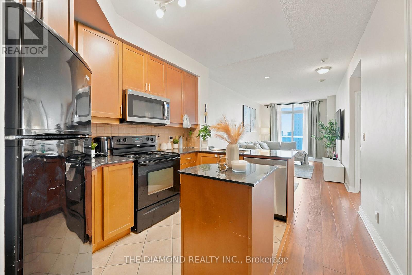 1505 - 90 Absolute Avenue, Mississauga, Ontario  L4Z 0A3 - Photo 8 - W13683970