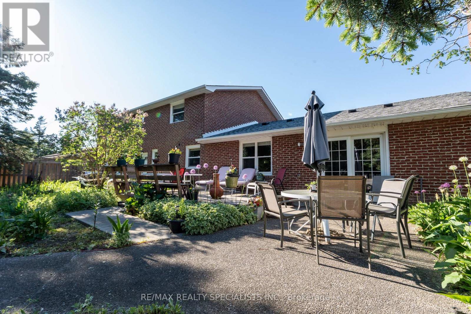 8 River View Drive, Brampton, Ontario  L6W 2E5 - Photo 41 - W13684074