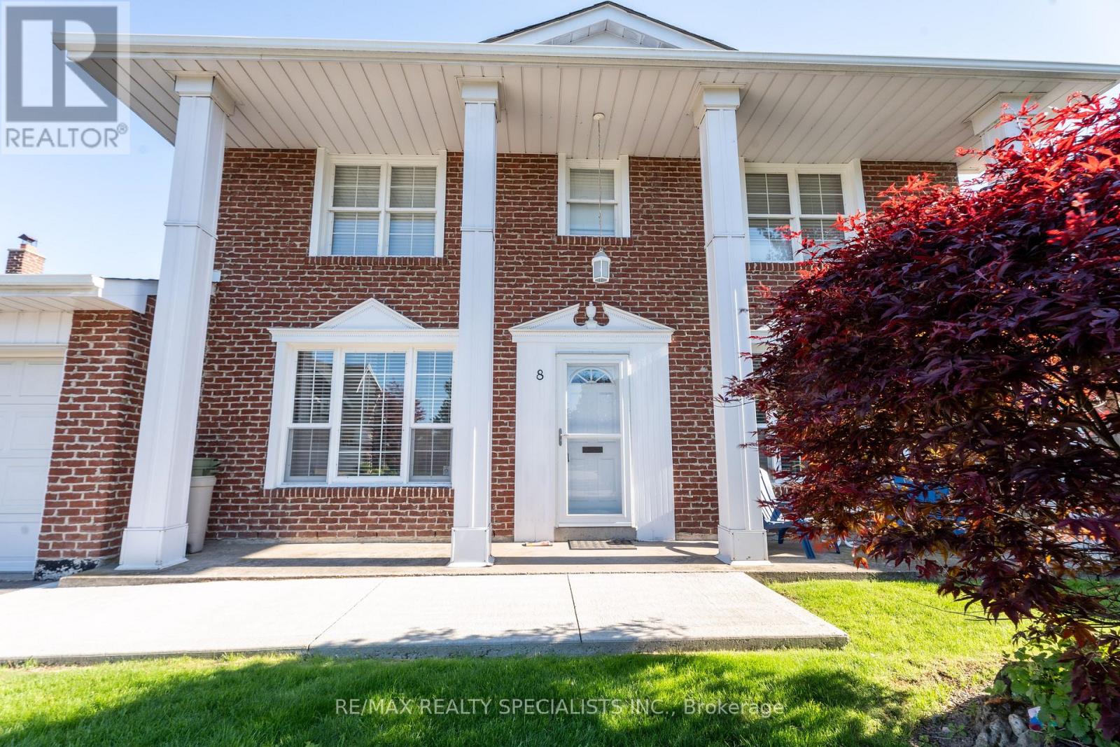 8 River View Drive, Brampton, Ontario  L6W 2E5 - Photo 7 - W13684074