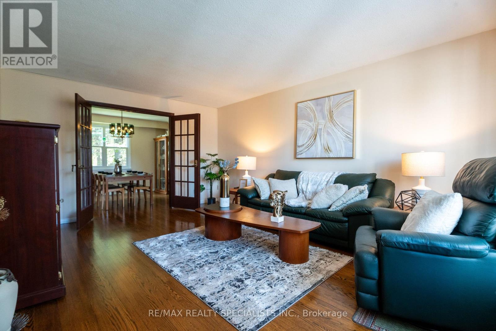 8 River View Drive, Brampton, Ontario  L6W 2E5 - Photo 8 - W13684074