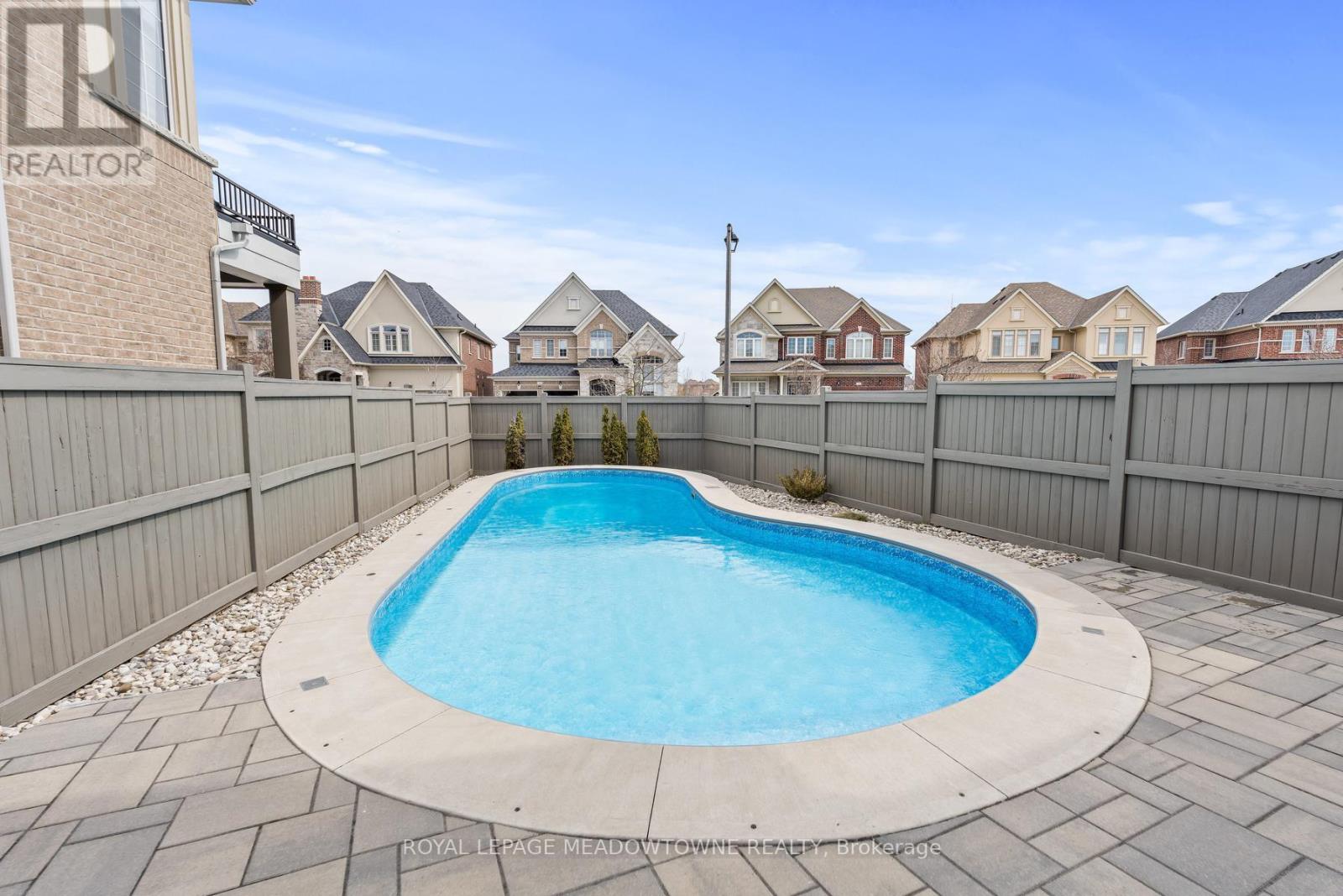 67 Hidden Lake Trail, Halton Hills, Ontario  L7G 0K6 - Photo 42 - W13684106