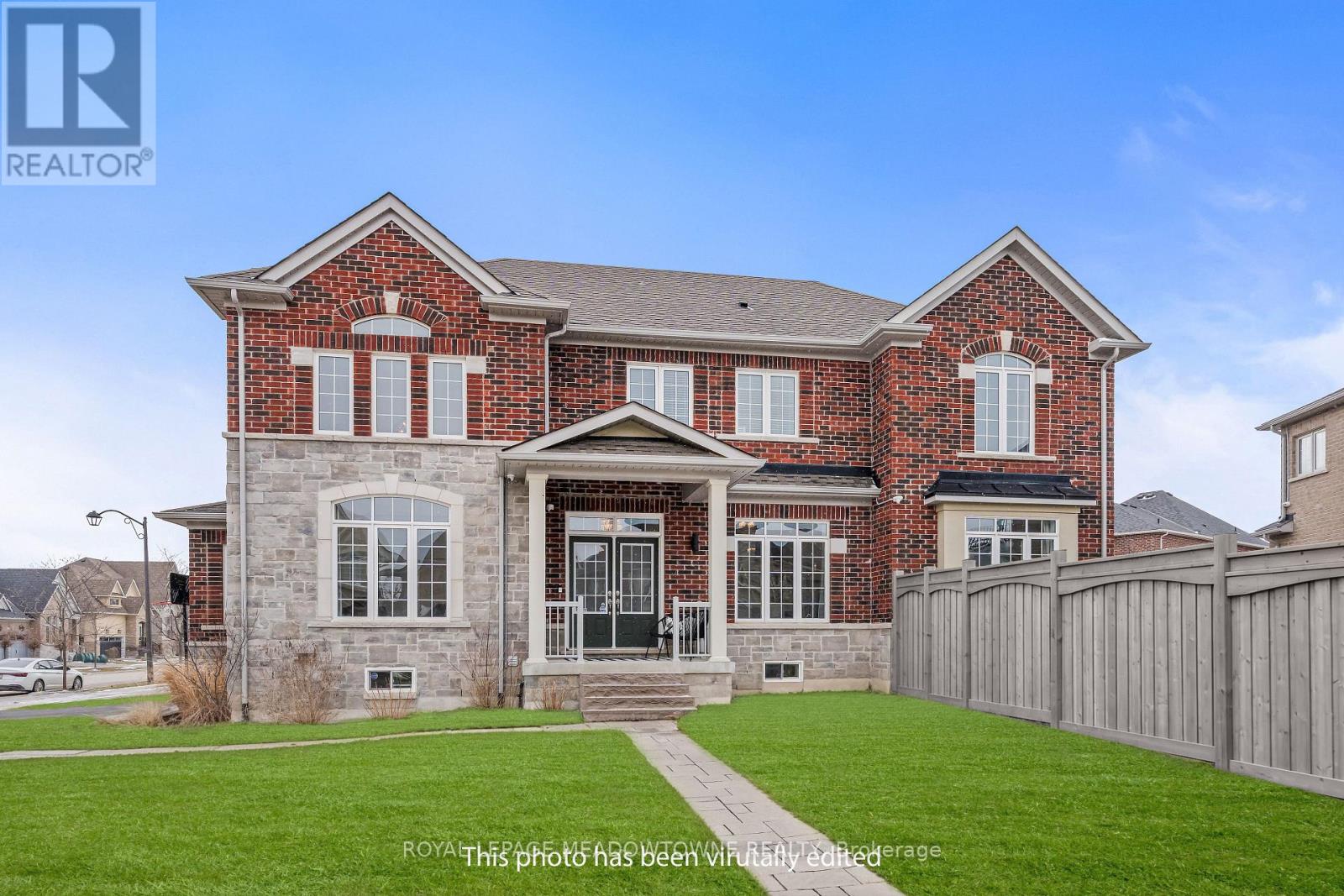 67 Hidden Lake Trail, Halton Hills, Ontario  L7G 0K6 - Photo 5 - W13684106