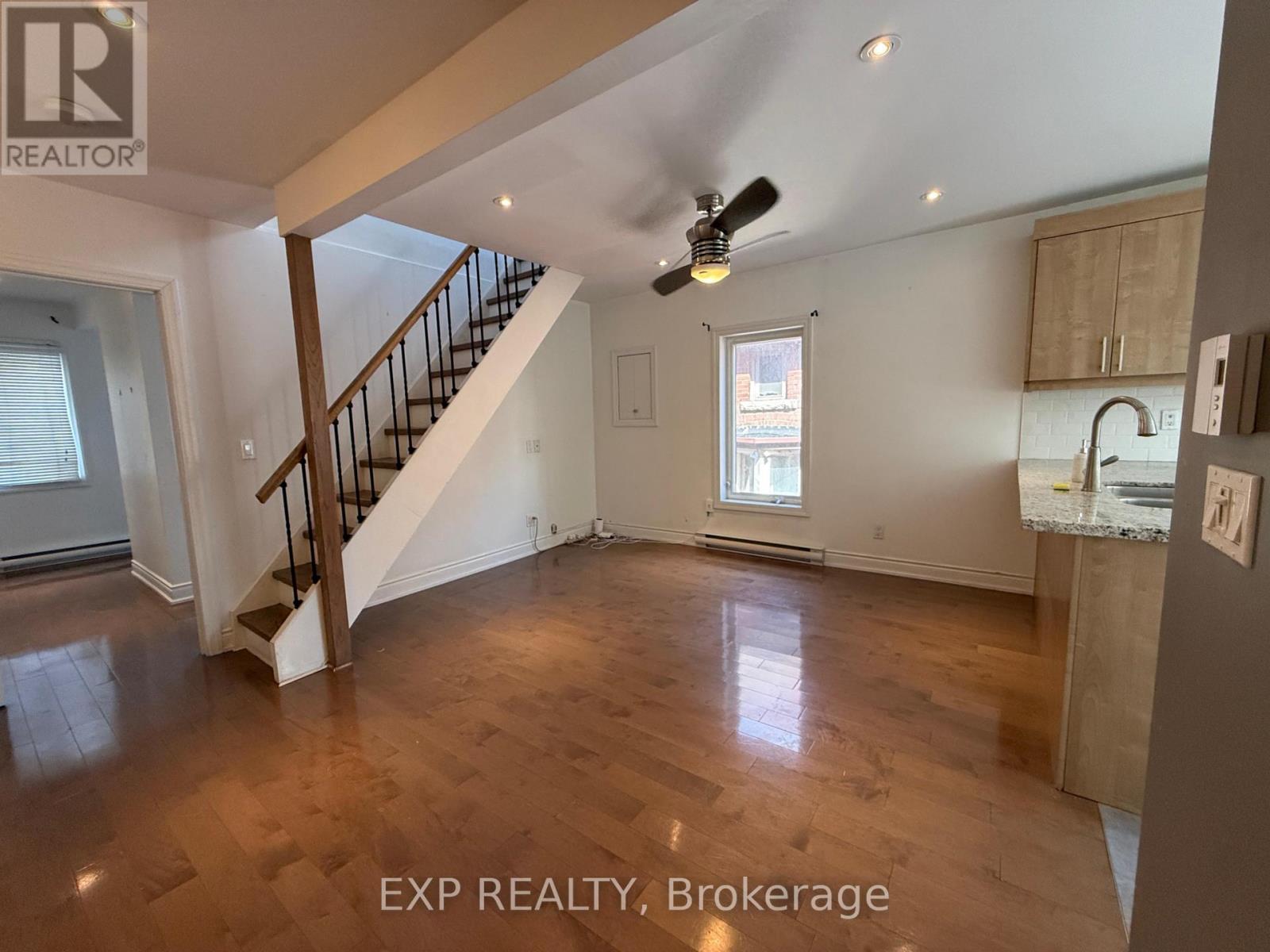 2f And 3f - 7 Lansdowne Avenue, Toronto, Ontario  M6K 2V7 - Photo 14 - W13684120