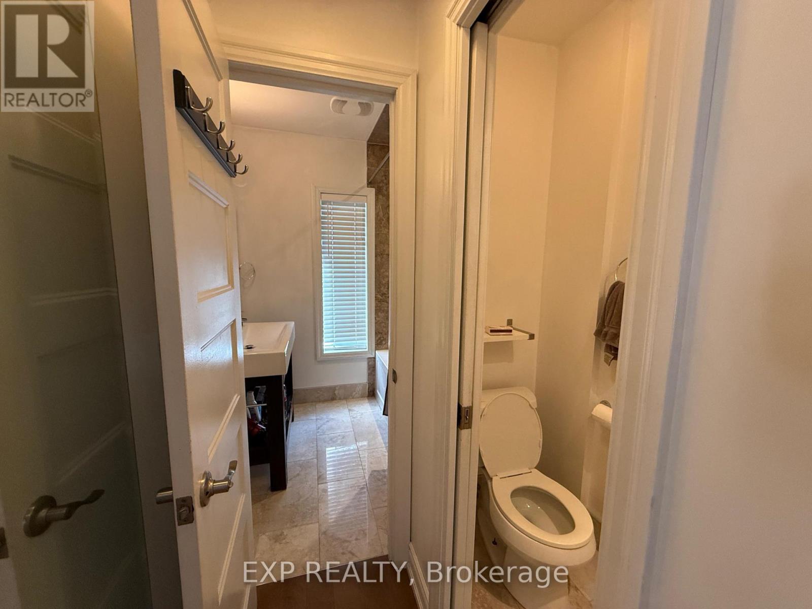 2f And 3f - 7 Lansdowne Avenue, Toronto, Ontario  M6K 2V7 - Photo 16 - W13684120