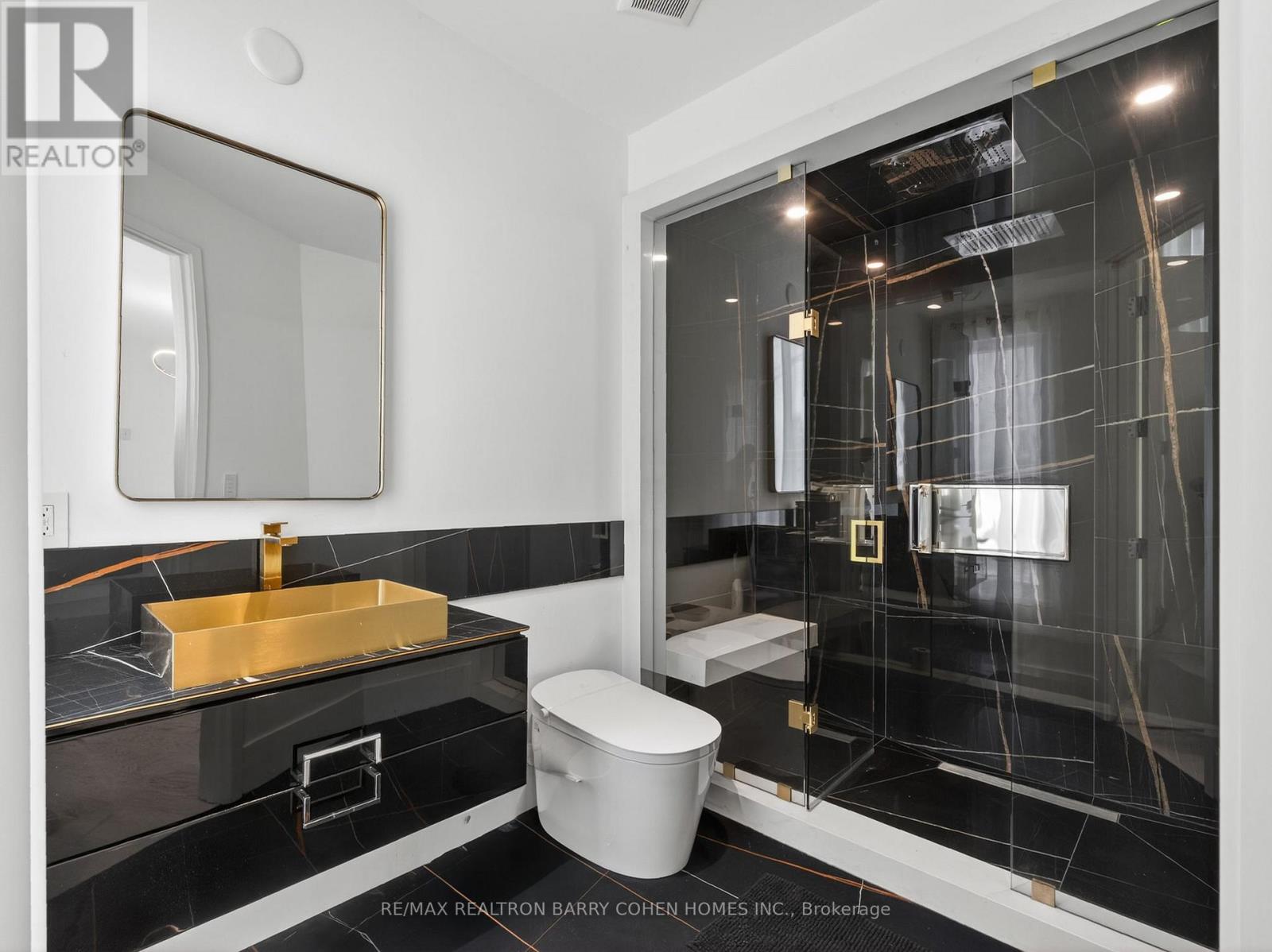 8 Cadmus Road, Toronto, Ontario  M2M 2M4 - Photo 20 - C13020934