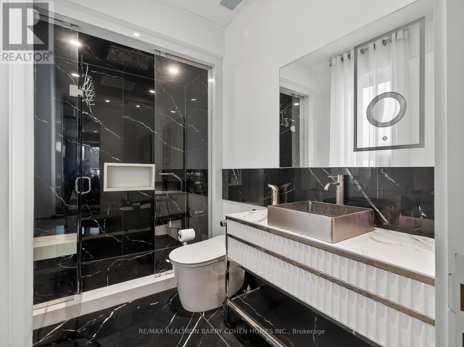 8 Cadmus Road, Toronto, Ontario  M2M 2M4 - Photo 22 - C13020934