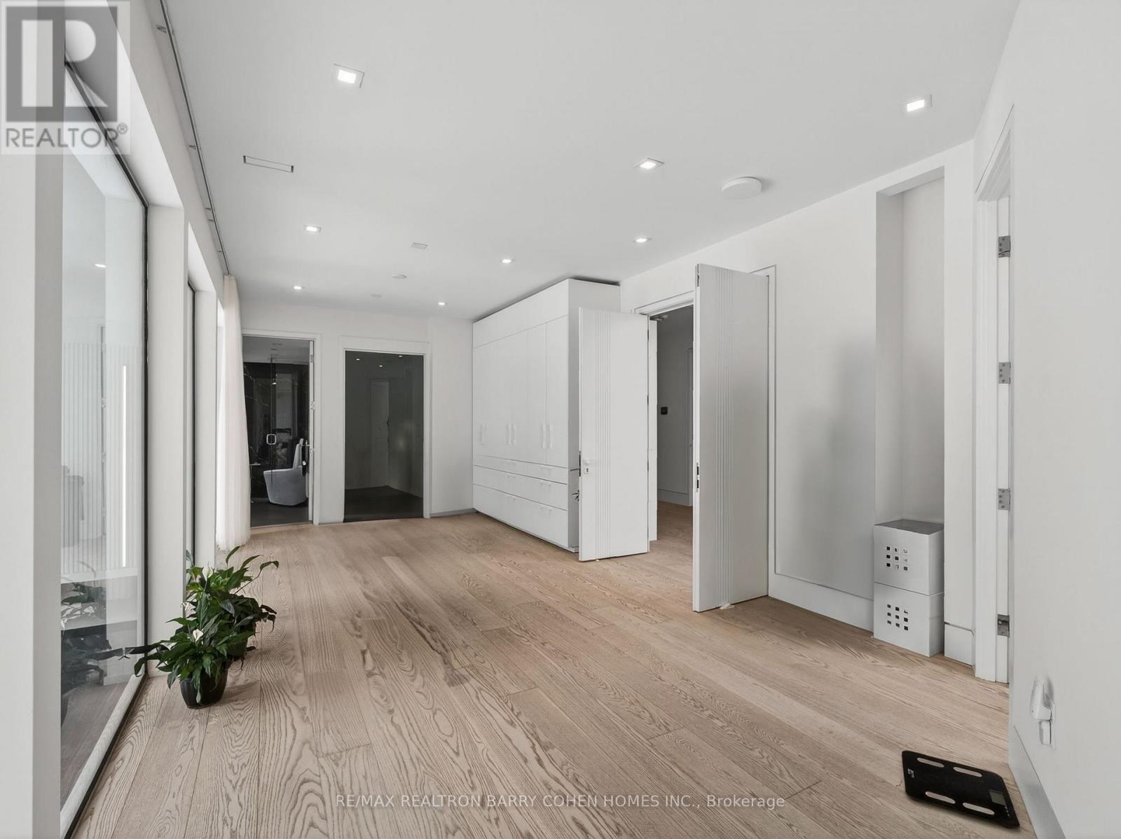 8 Cadmus Road, Toronto, Ontario  M2M 2M4 - Photo 16 - C13020934