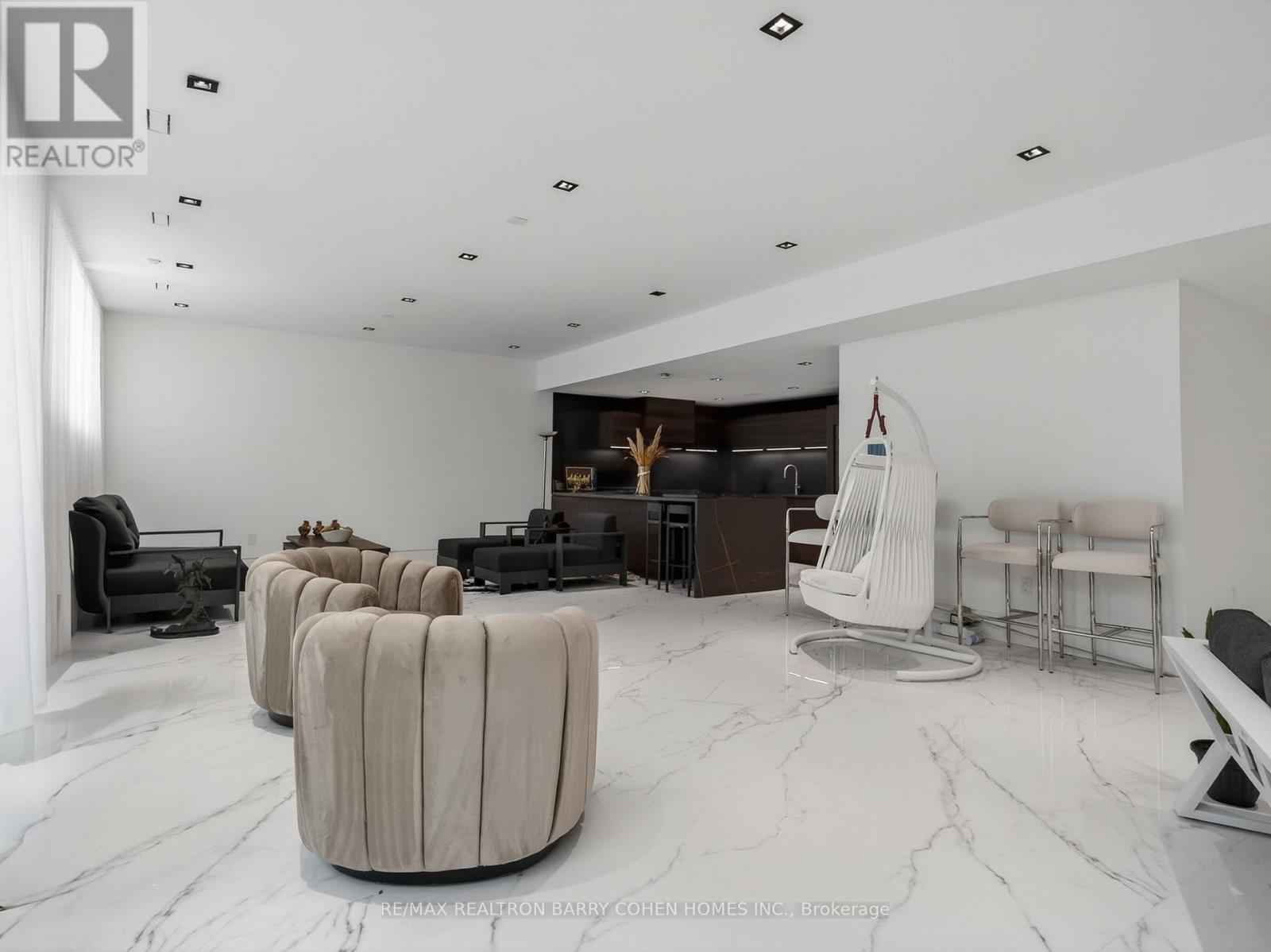 8 Cadmus Road, Toronto, Ontario  M2M 2M4 - Photo 24 - C13020934