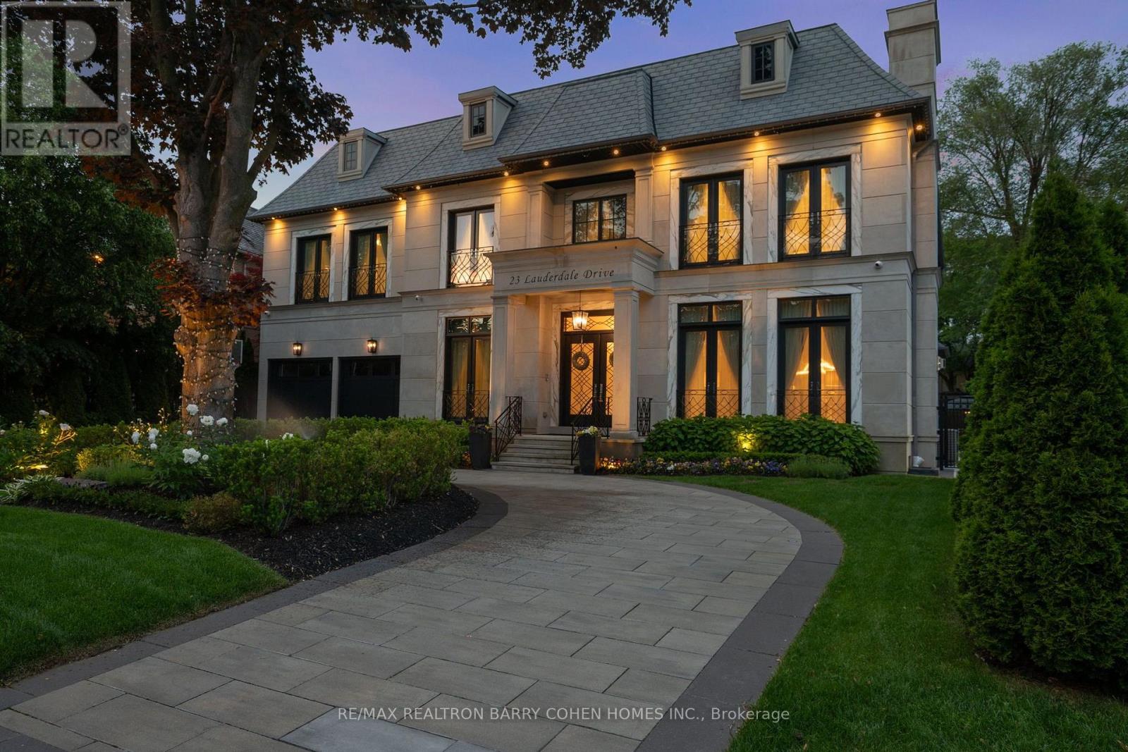 23 LAUDERDALE DRIVE, Toronto, Ontario