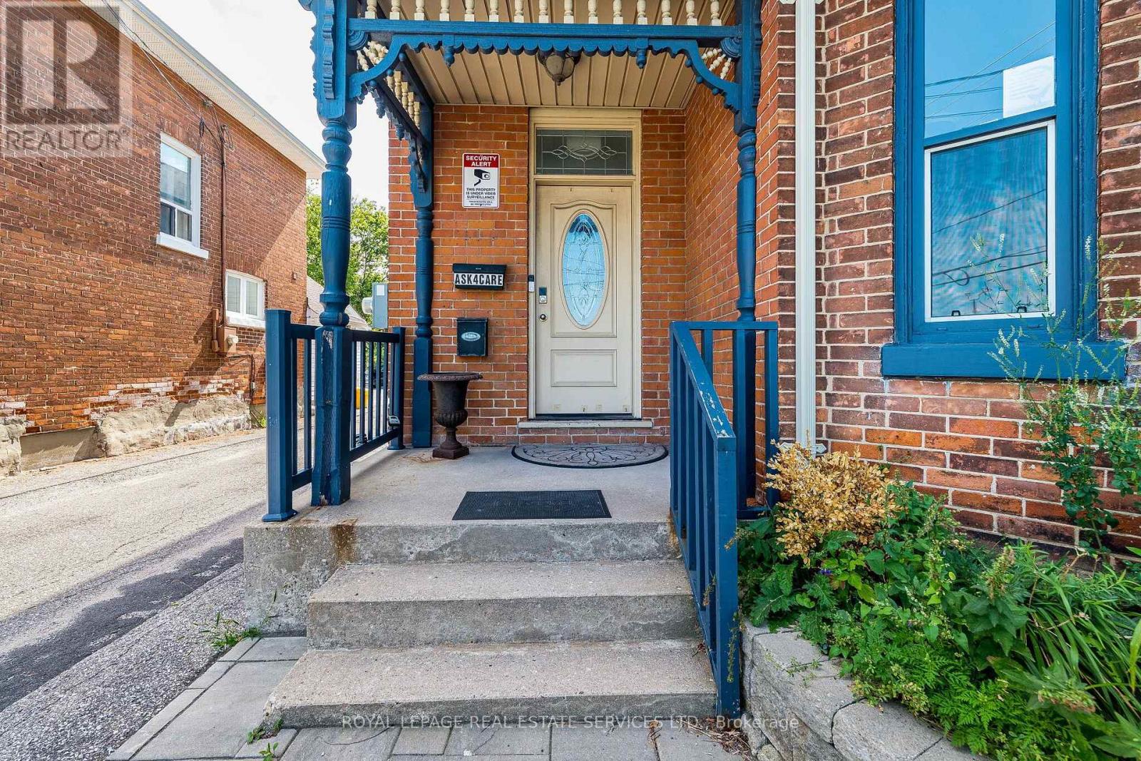 100 Essa Road, Barrie, Ontario  L4N 3K7 - Photo 5 - S13566566