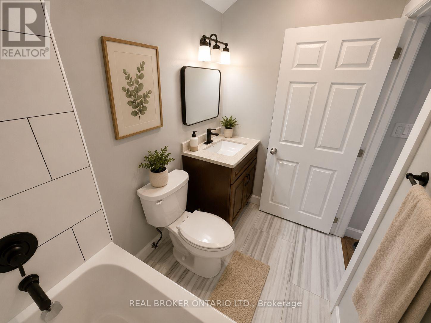 5 Rowanwood Street, Hamilton, Ontario  L8L 7H1 - Photo 15 - X13683984