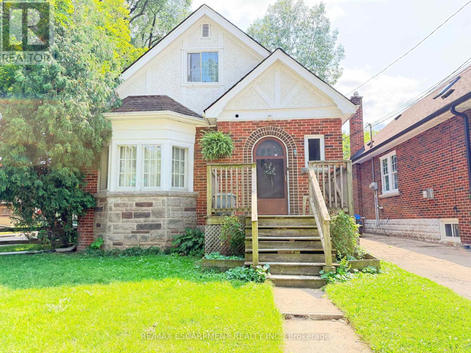 1 NORWOOD ROAD, Hamilton, Ontario