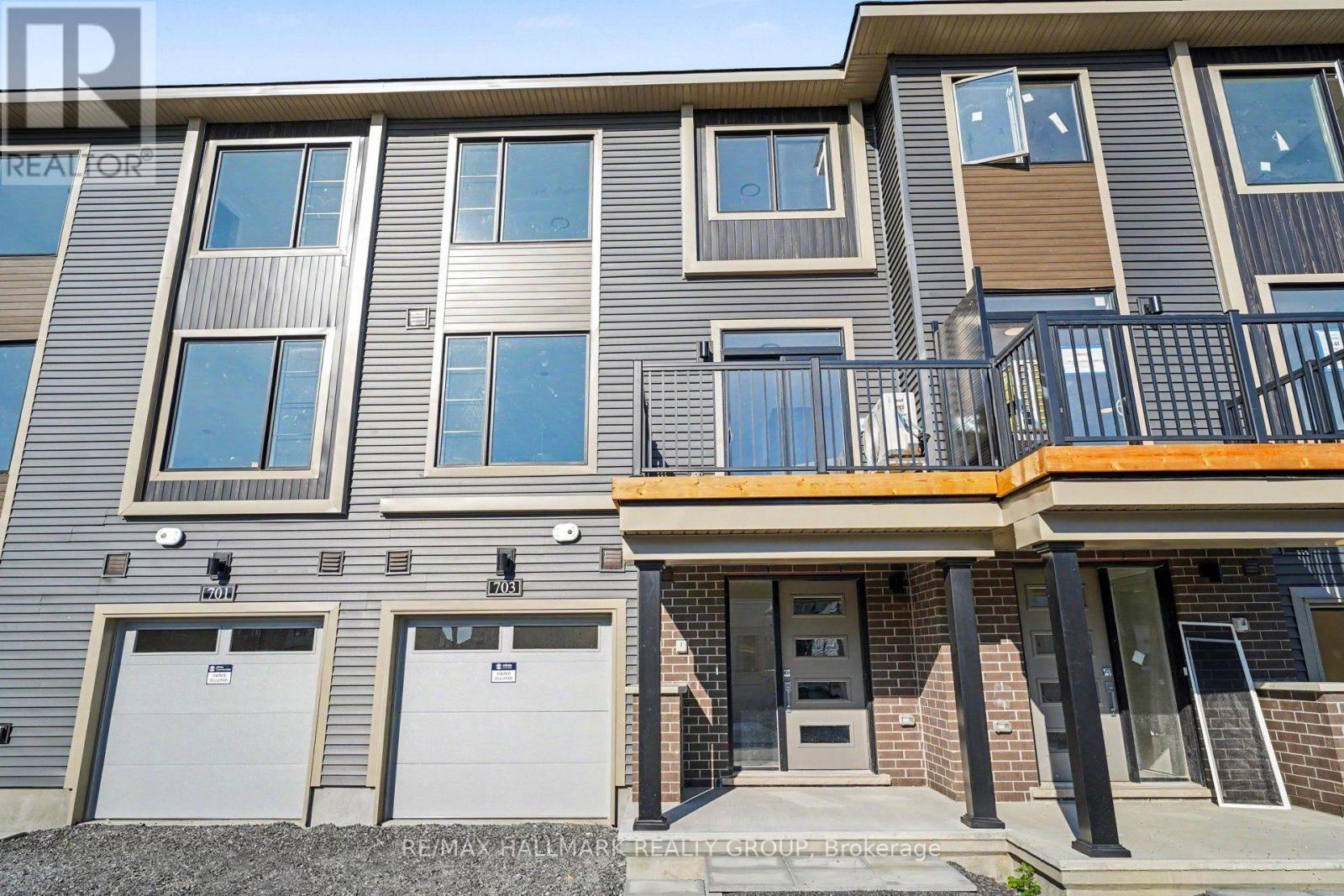 703 TADPOLE CRESCENT, Ottawa, Ontario