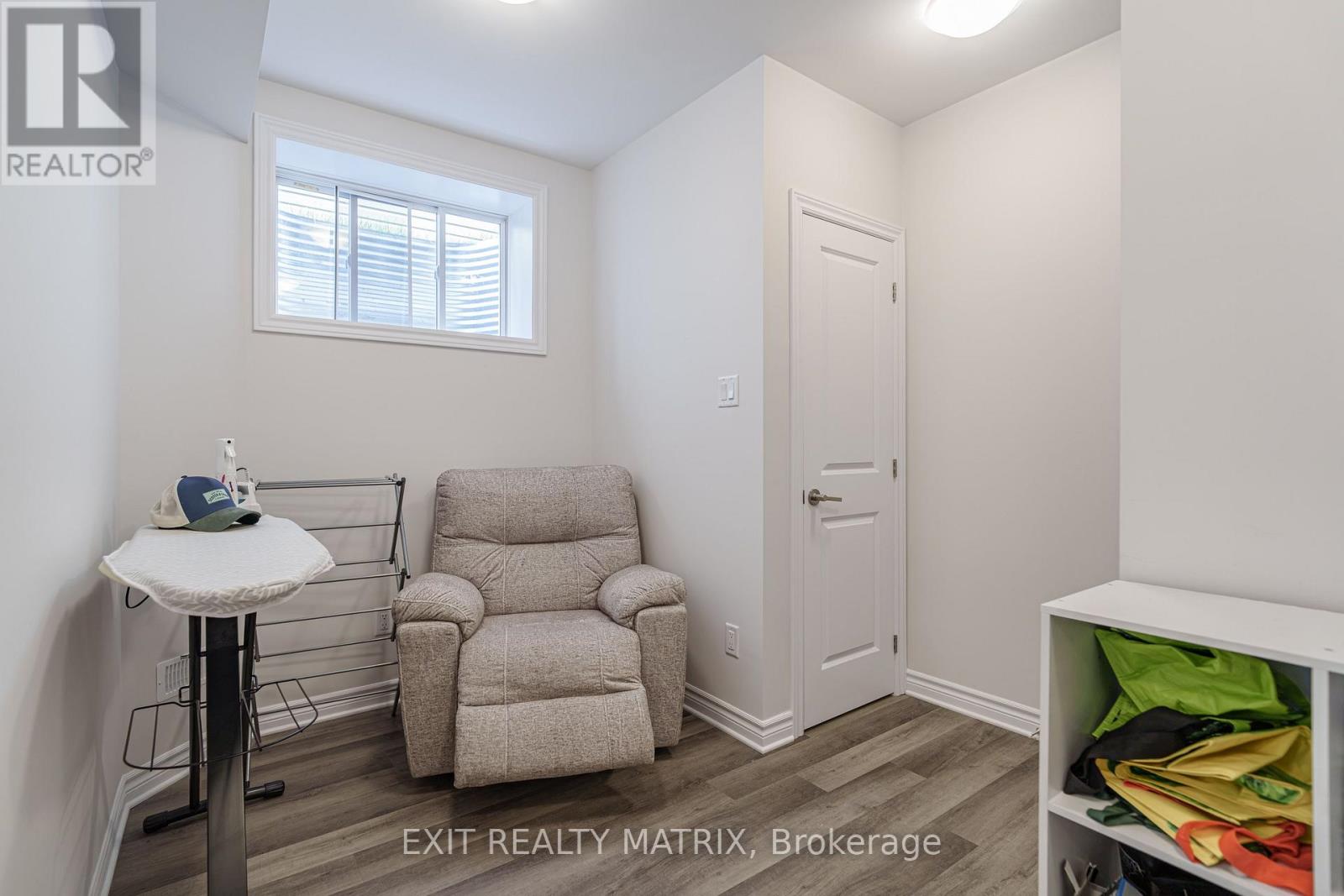 B - 161 Massalia Crescent, Ottawa, Ontario  K4A 5R1 - Photo 12 - X13684004