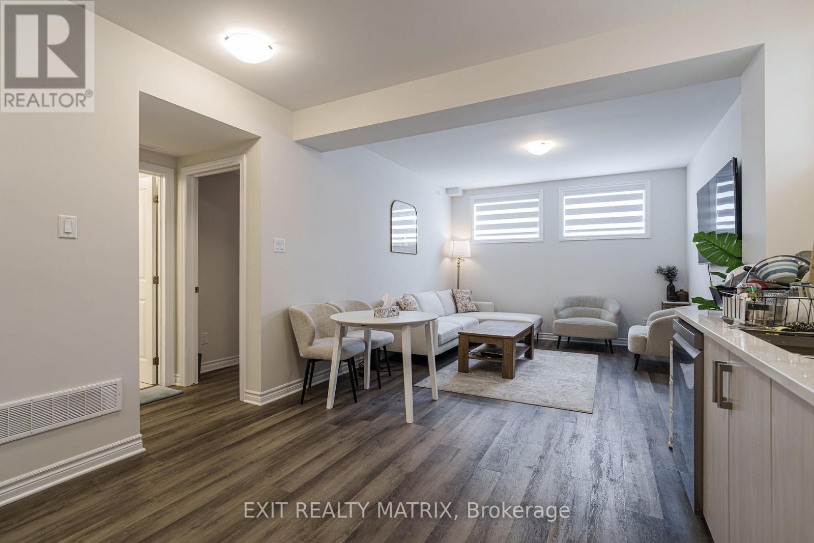 B - 161 Massalia Crescent, Ottawa, Ontario  K4A 5R1 - Photo 10 - X13684004
