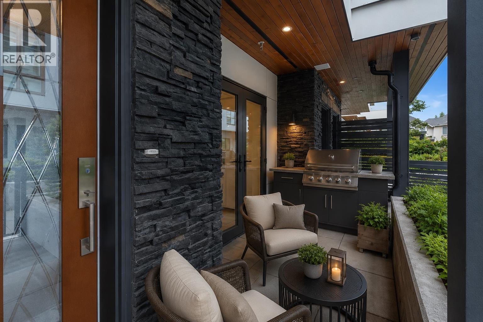 8327 French Street, Vancouver, British Columbia  V6P 0L7 - Photo 32 - R3156209