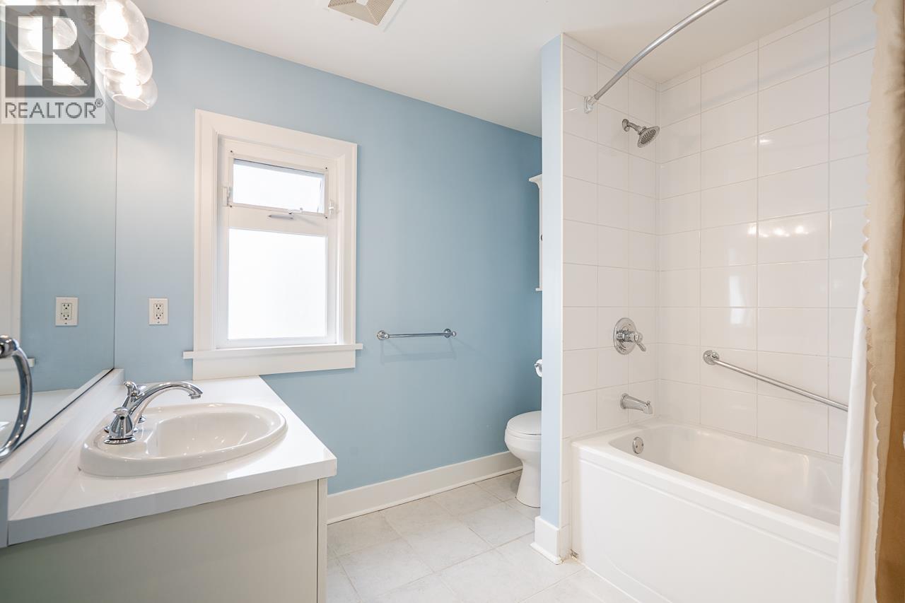 242 W 21st Avenue, Vancouver, British Columbia  V5Y 2E5 - Photo 15 - R3123930