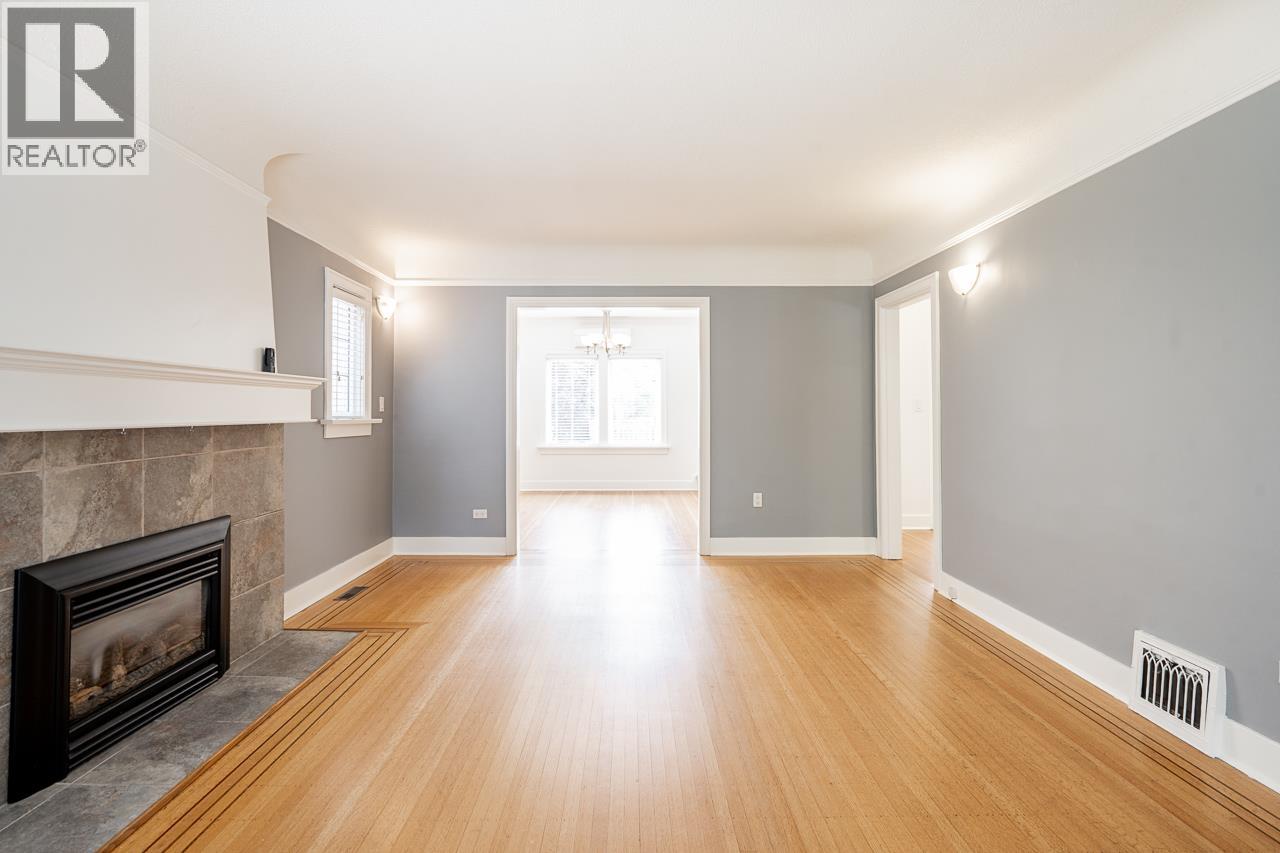 242 W 21st Avenue, Vancouver, British Columbia  V5Y 2E5 - Photo 4 - R3123930