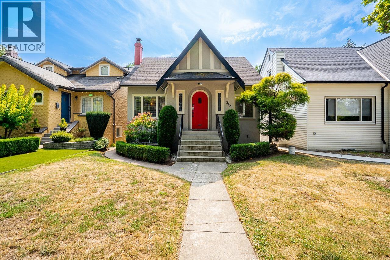 242 W 21st Avenue, Vancouver, British Columbia  V5Y 2E5 - Photo 2 - R3123930