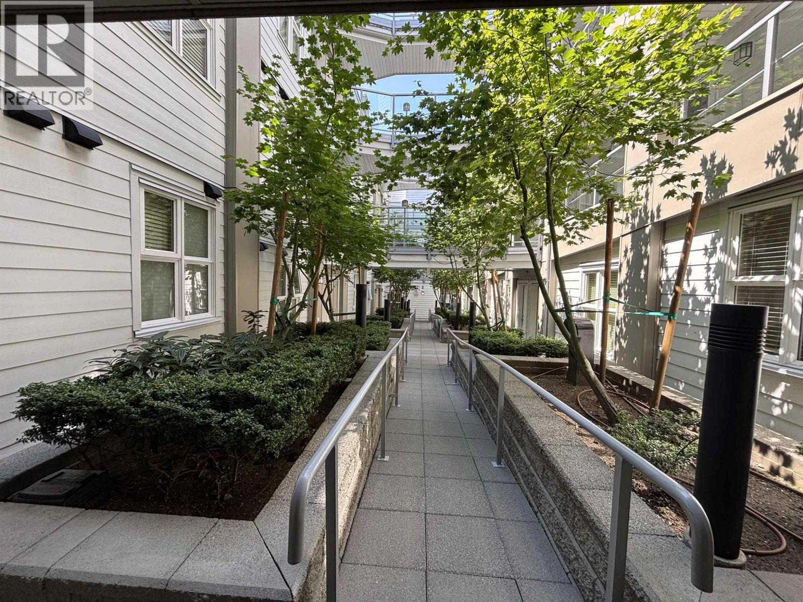 X10 388 Kootenay Street, Vancouver, British Columbia  V5K 0C5 - Photo 13 - R3125889
