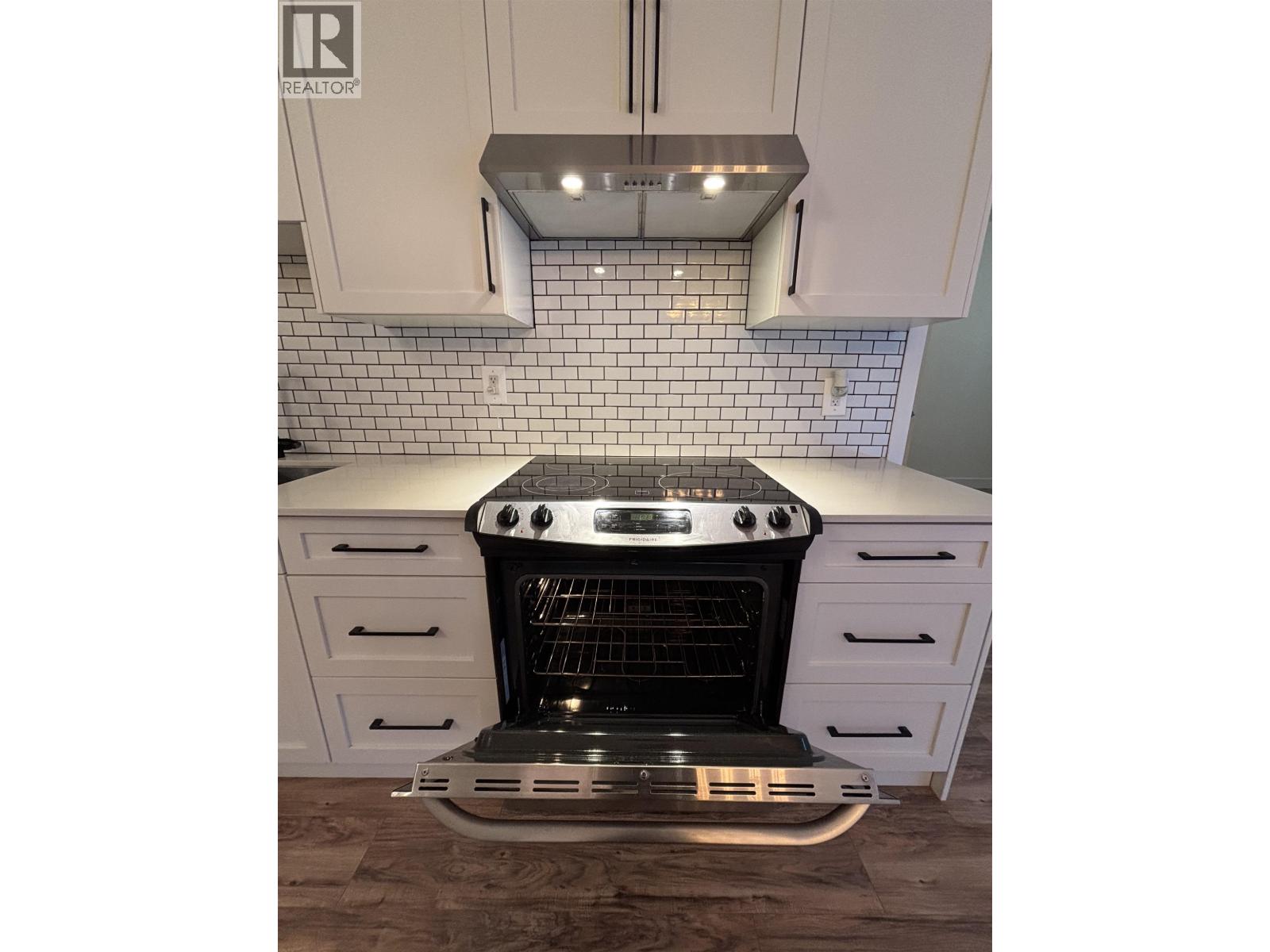 X10 388 Kootenay Street, Vancouver, British Columbia  V5K 0C5 - Photo 21 - R3125889