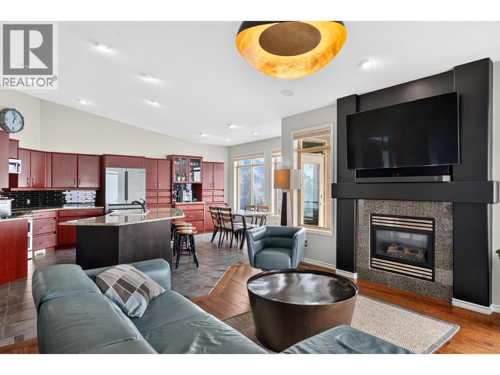 2213 Waddington Court Unit# 3, Kelowna, British Columbia  V1V 2P4 - Photo 5 - 10397460