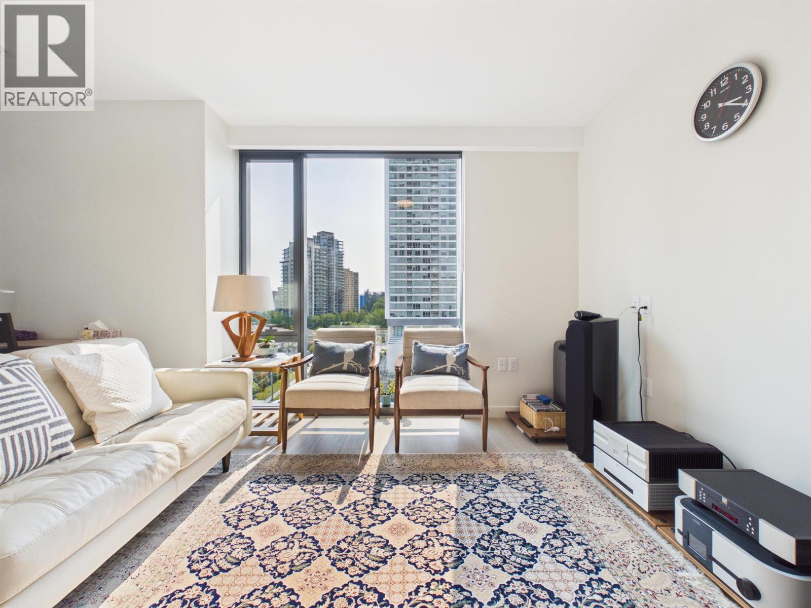 602 5987 Wilson Avenue, Burnaby, British Columbia  V5H 0L7 - Photo 5 - R3156077