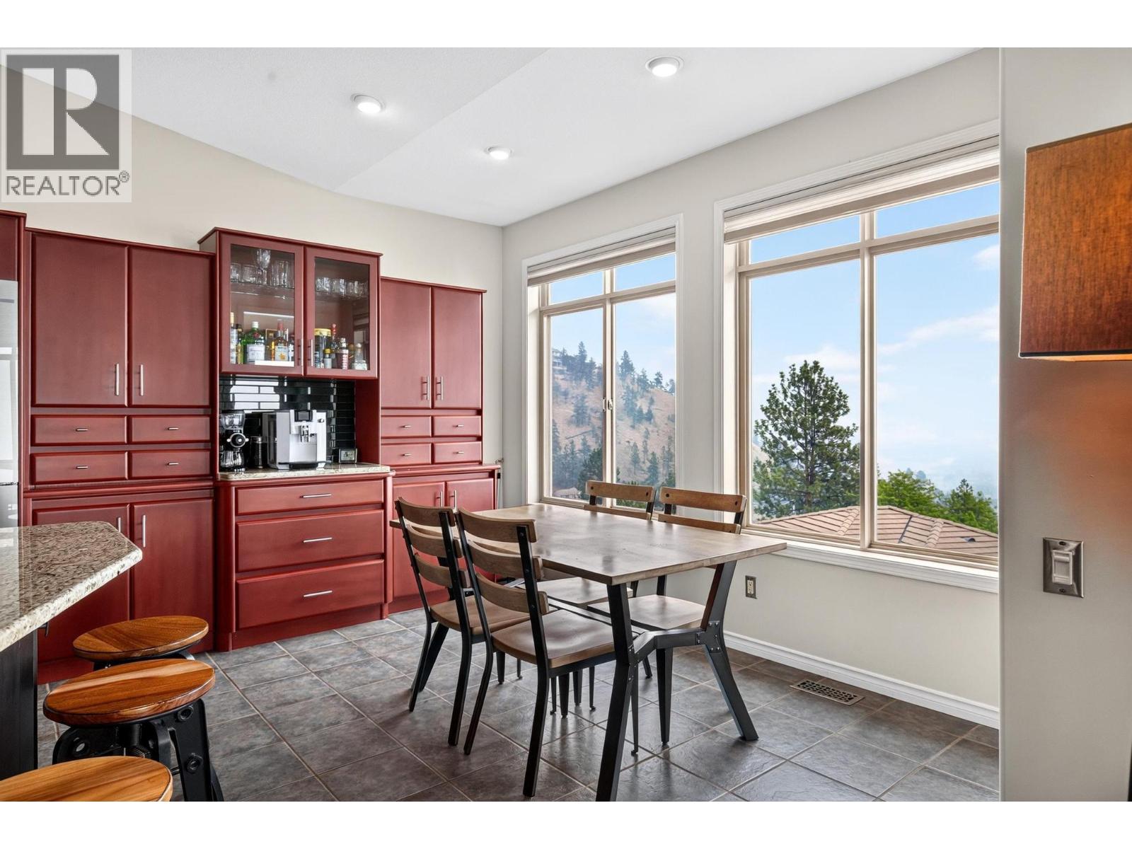 2213 Waddington Court Unit# 3, Kelowna, British Columbia  V1V 2P4 - Photo 8 - 10397460