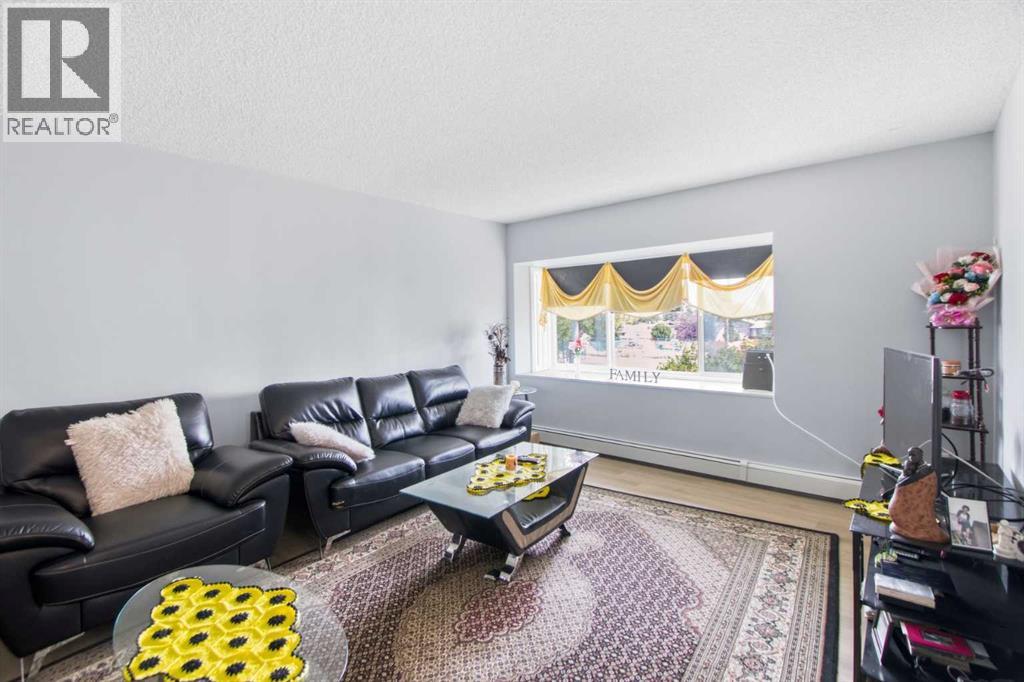 205, 8231 Elbow, Calgary, Alberta T2V 1K6 - Photo 4 - A2335517