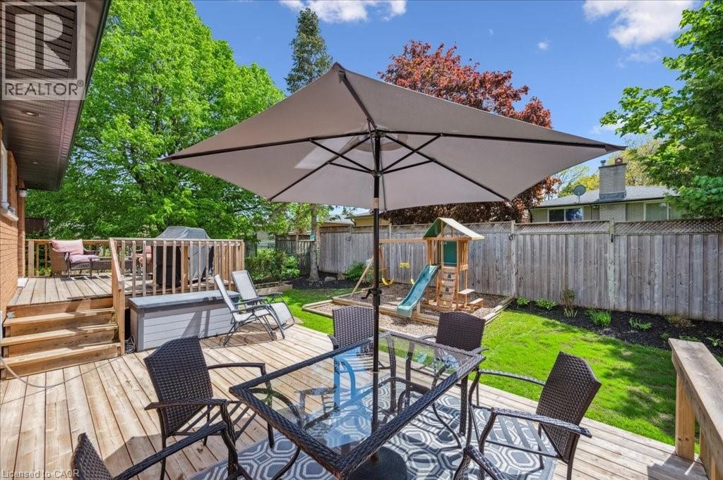 303 Martindale Crescent, Waterloo, Ontario  N2L 4M8 - Photo 36 - 40856320