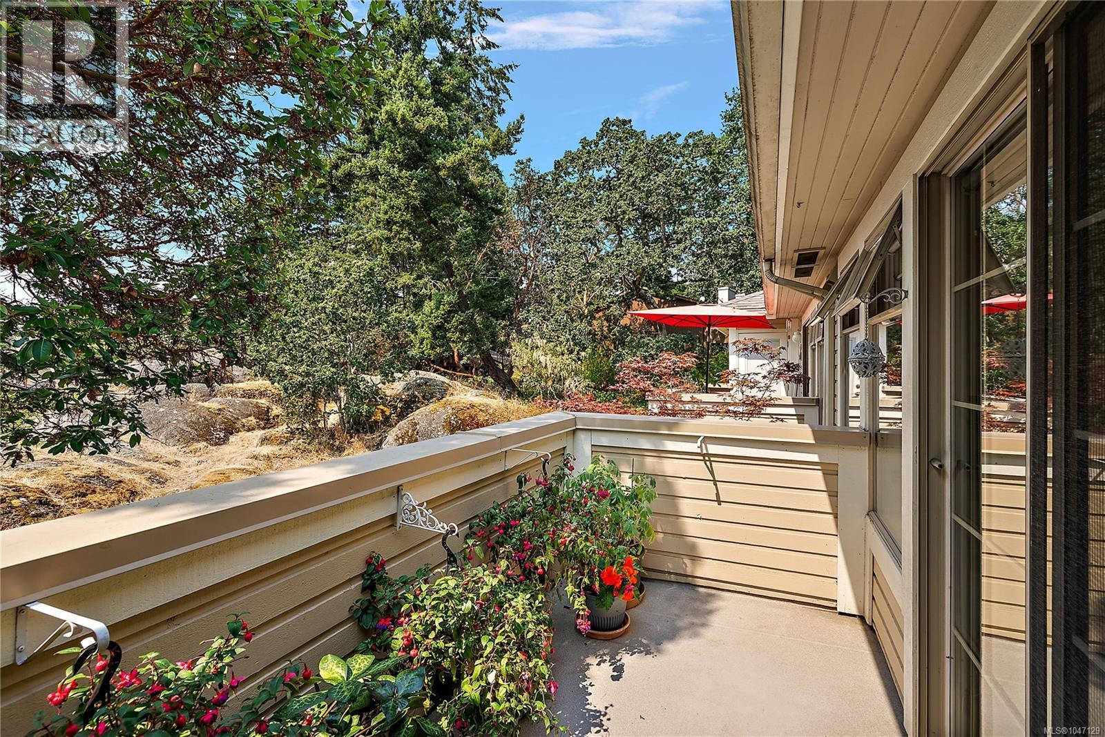 5 909 Admirals Rd, Esquimalt, British Columbia  V9A 2P1 - Photo 13 - 1047129