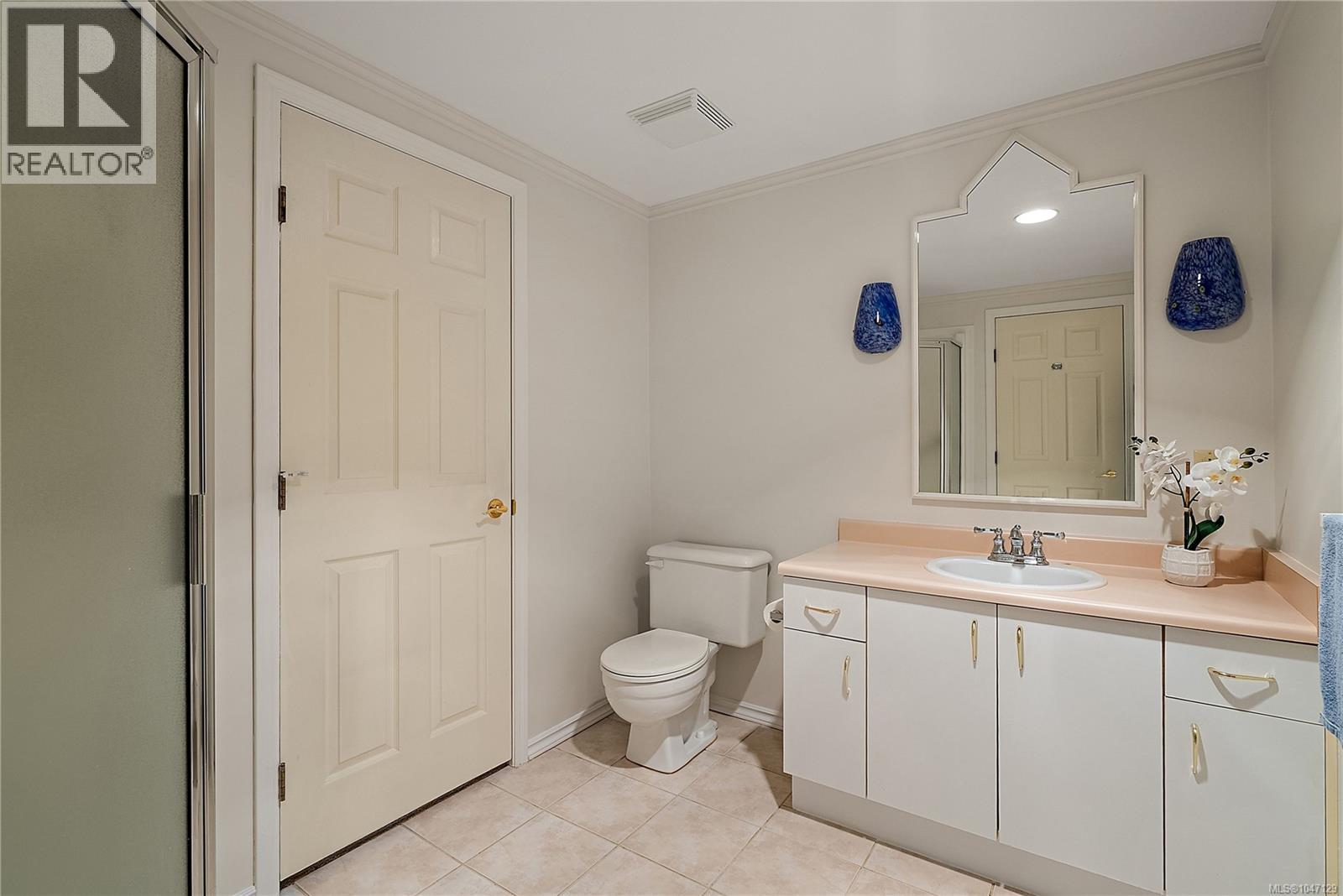 5 909 Admirals Rd, Esquimalt, British Columbia  V9A 2P1 - Photo 23 - 1047129