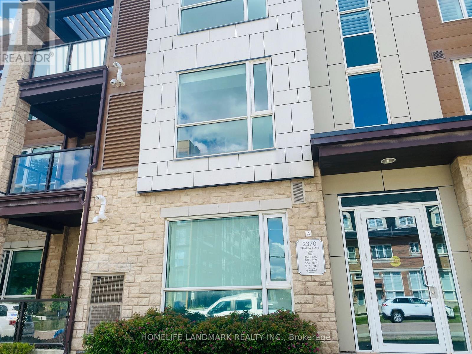 204 - 2370 Khalsa Gate, Oakville, Ontario  L6M 0P5 - Photo 2 - W13498548