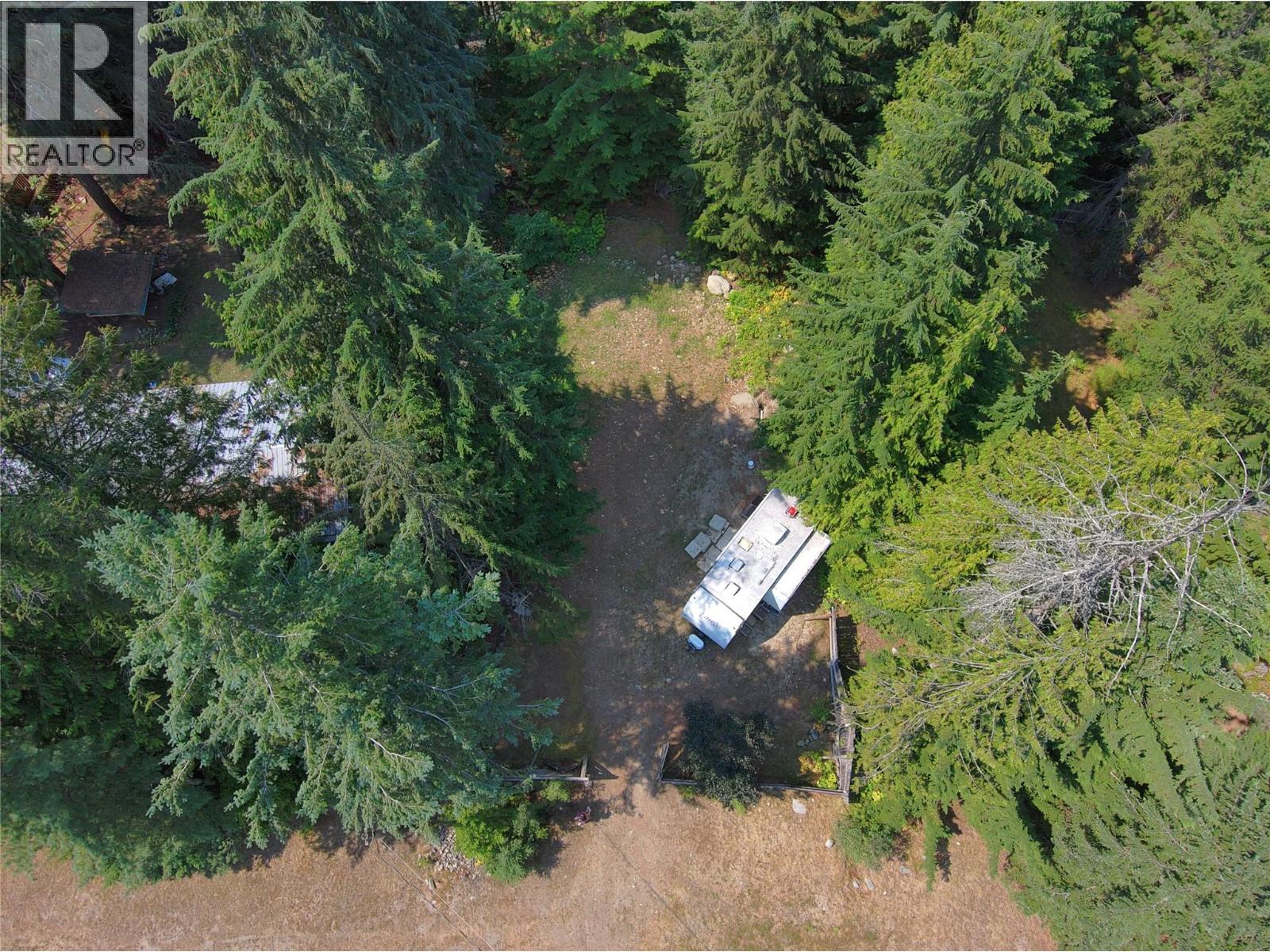 1111 Harold Street, Slocan, British Columbia V0G 2C0 - Photo 12 - 10397909