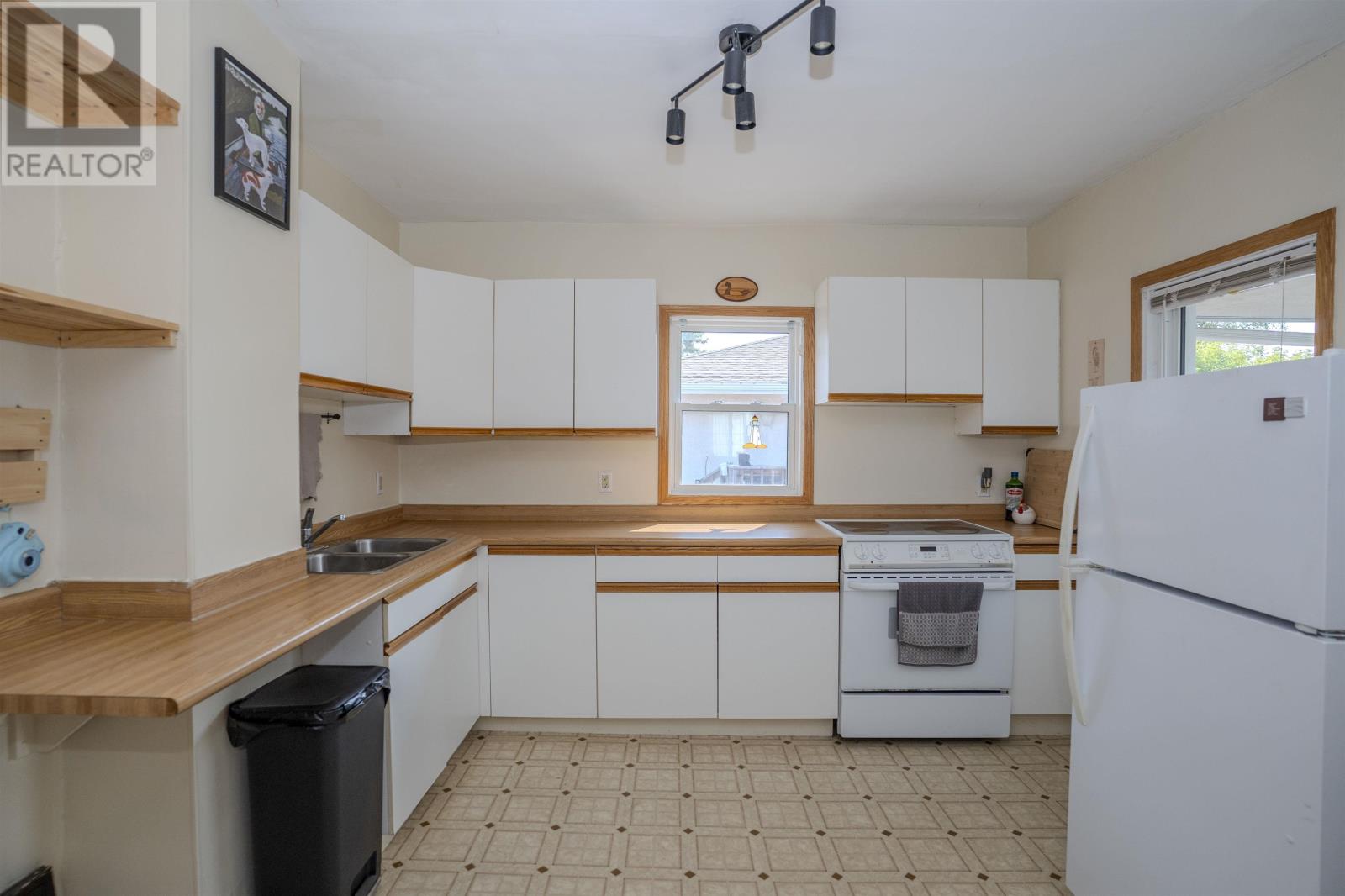 319 Lillian St, Thunder Bay, Ontario  P7A 1J1 - Photo 11 - TB2602398
