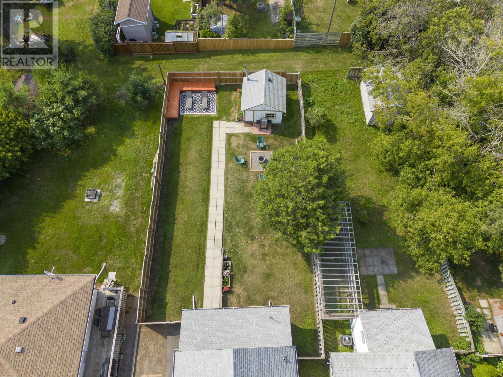319 Lillian St, Thunder Bay, Ontario  P7A 1J1 - Photo 2 - TB2602398