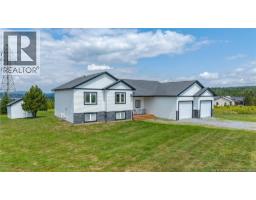 34 McMaster Avenue, Nauwigewauk, New Brunswick