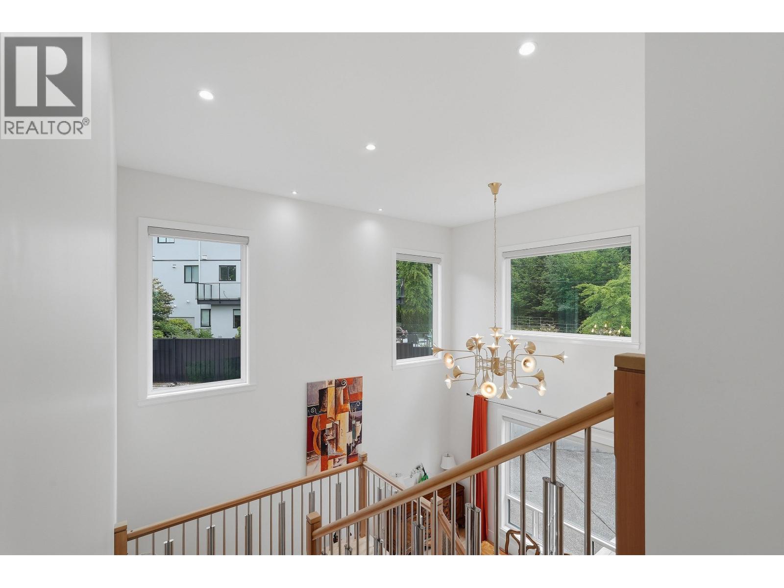 2425 Leggett Drive, Anmore, British Columbia  V3H 4W9 - Photo 38 - R3134022
