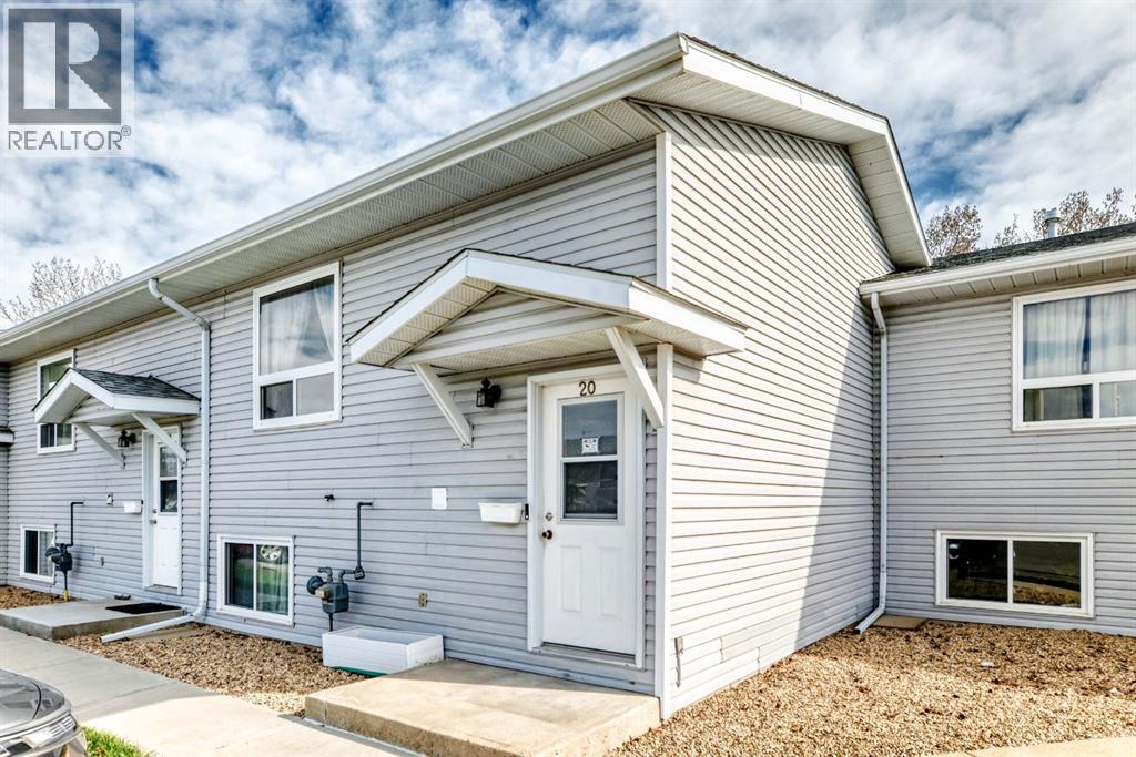20, 10 Fairbank Road, Red Deer, Alberta  T4X 4X7 - Photo 2 - A2313103