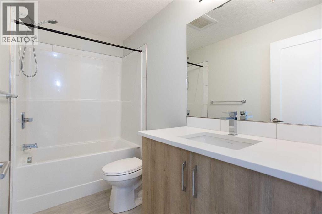 206, 71 Shawnee Common SW, Calgary, Alberta  T2Y 0R2 - Photo 12 - A2336282