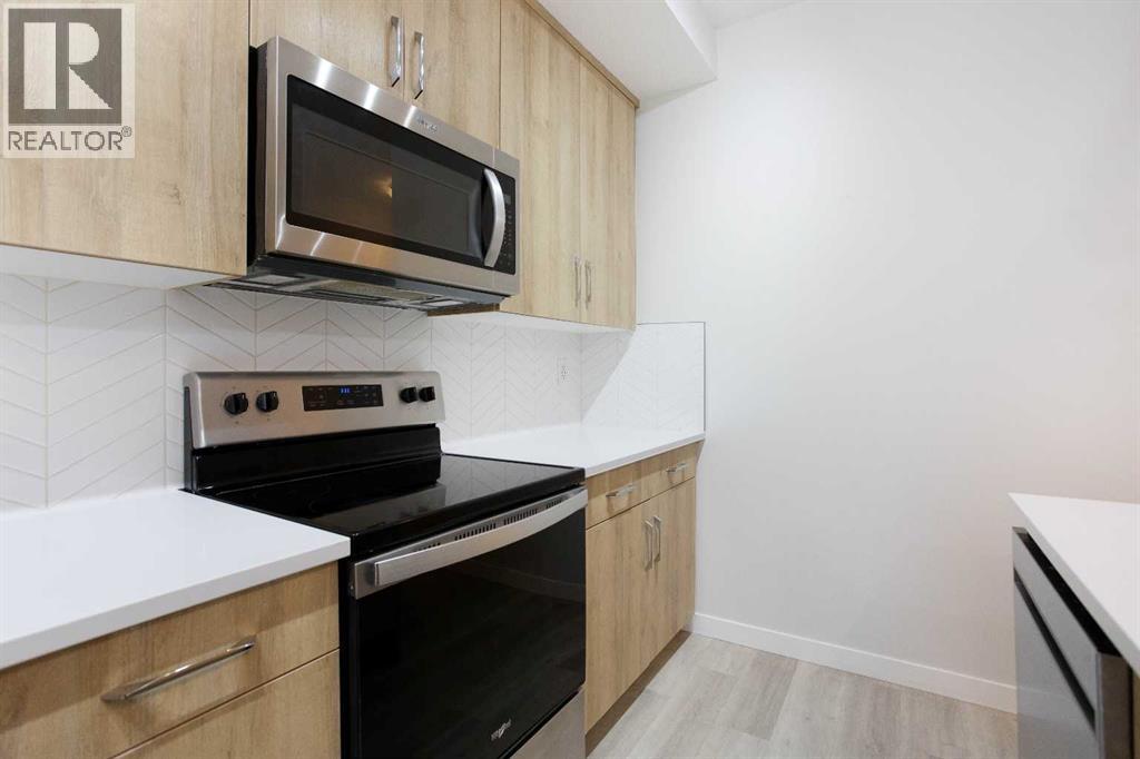 206, 71 Shawnee Common SW, Calgary, Alberta  T2Y 0R2 - Photo 8 - A2336282