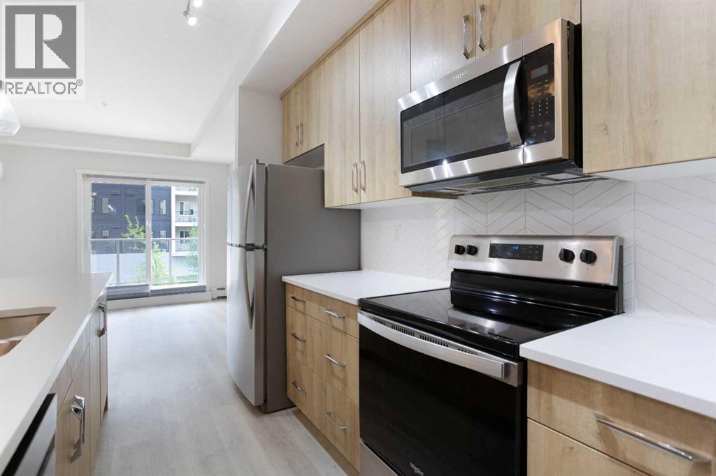 206, 71 Shawnee Common SW, Calgary, Alberta  T2Y 0R2 - Photo 9 - A2336282