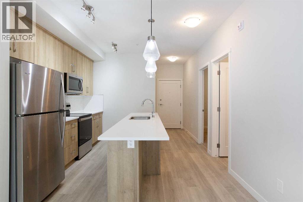 206, 71 Shawnee Common SW, Calgary, Alberta  T2Y 0R2 - Photo 6 - A2336282