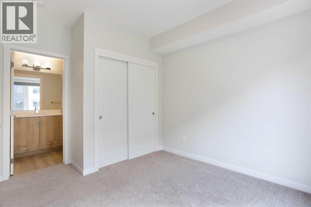 206, 71 Shawnee Common SW, Calgary, Alberta  T2Y 0R2 - Photo 15 - A2336282